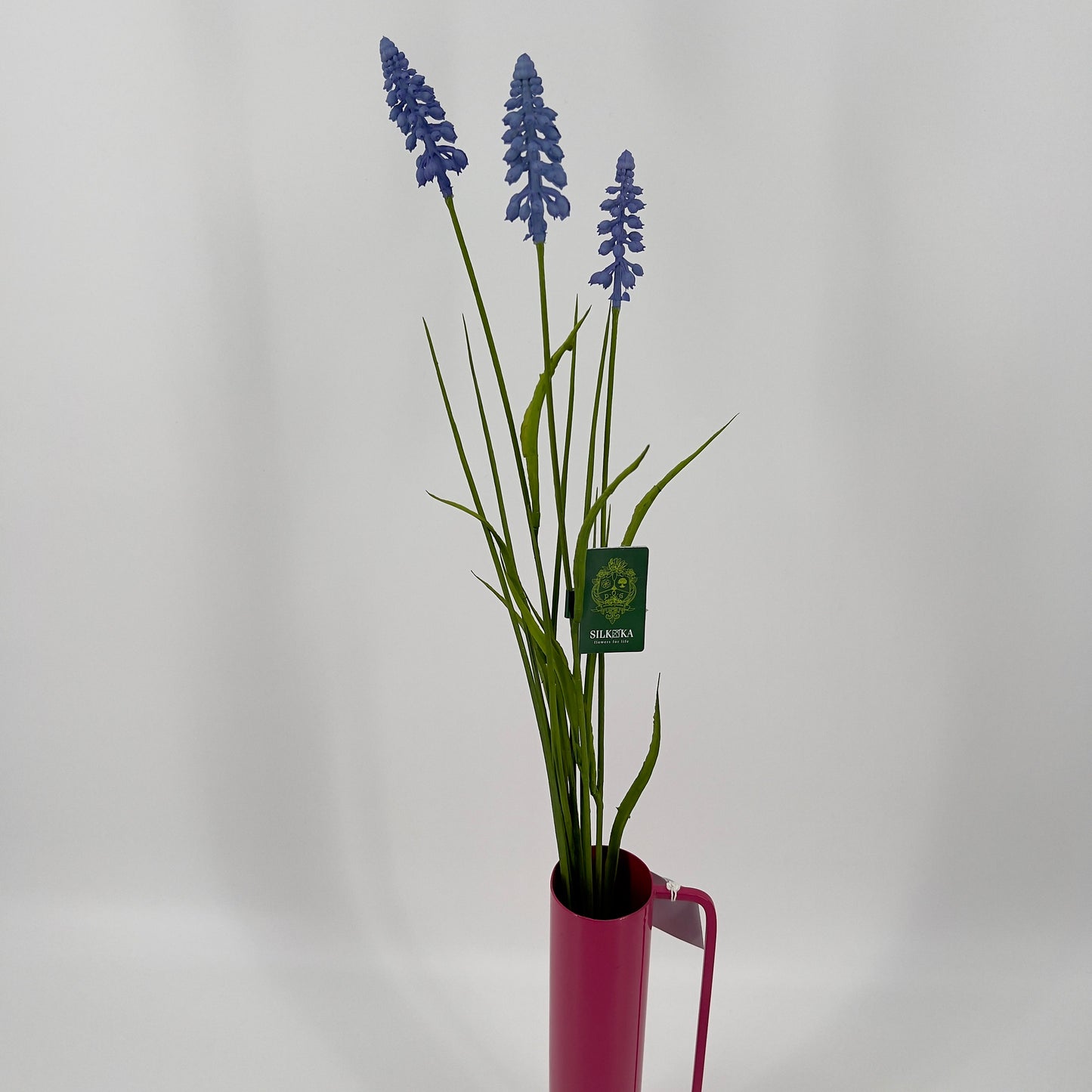 Silk-ka blauwe druifjes kunstbloemen blauw en donker blauw, 73 cm