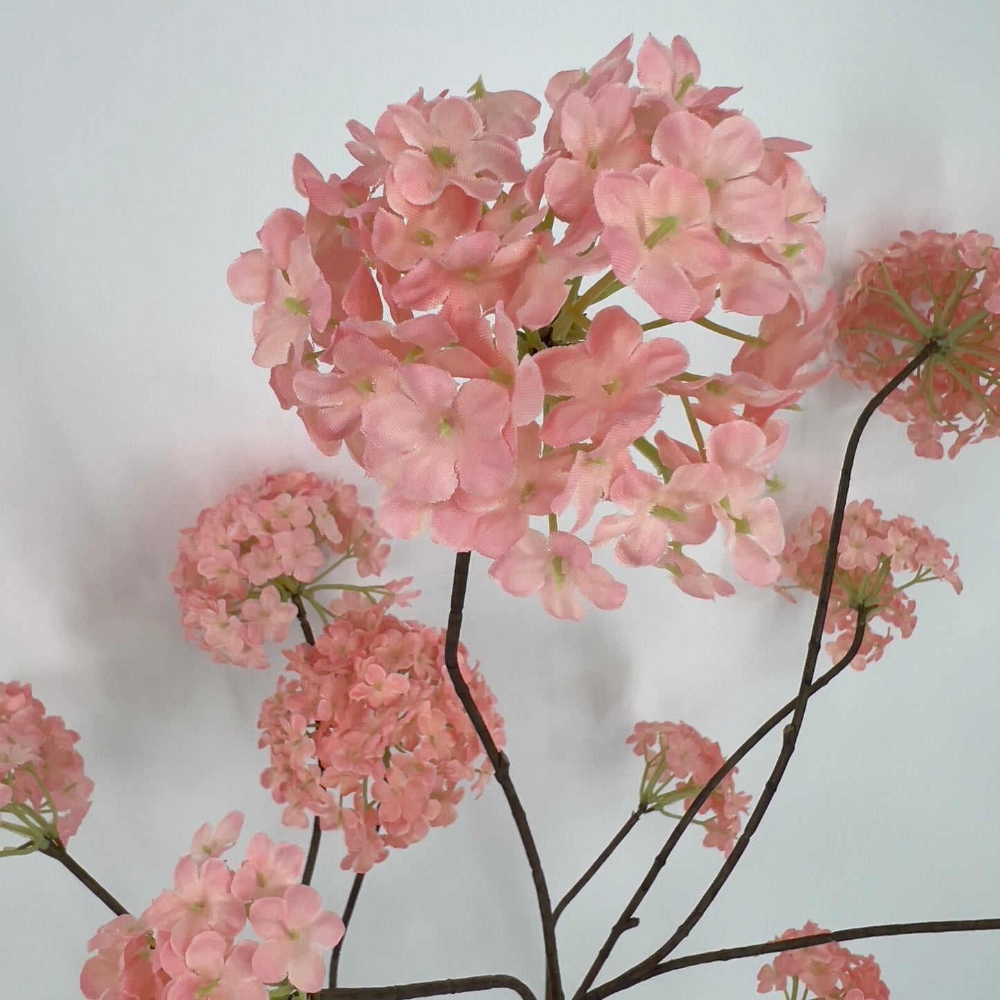 Snowball branch Salla pink, 126cm