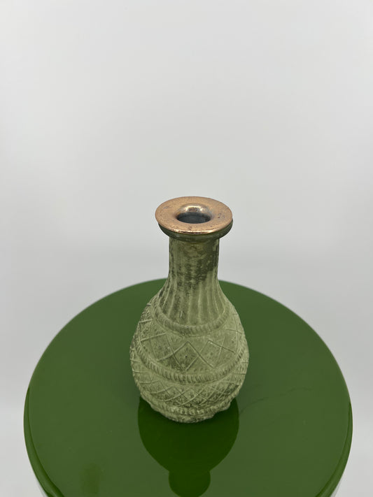 Vaas mat groen met kaarsenhouder