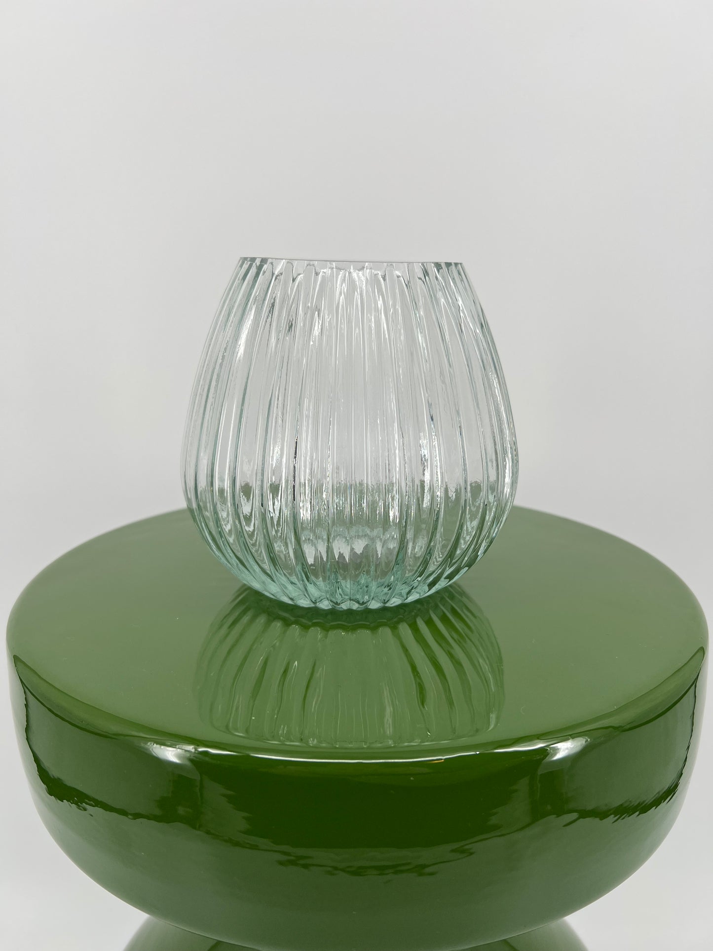 Vaas bol geribbeld helder, 14cm