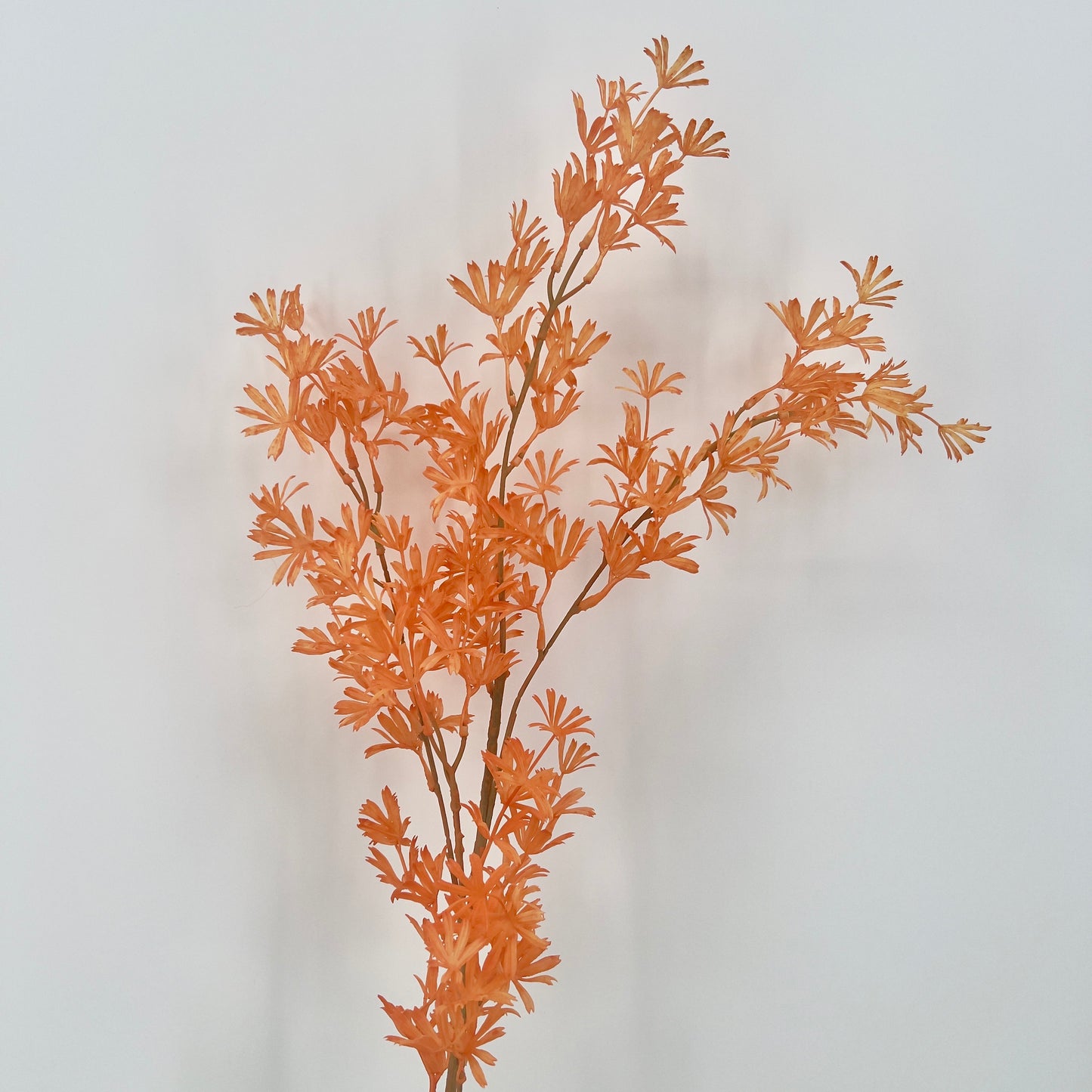 Flower wild chrysanthemum geel of oranje, 94cm