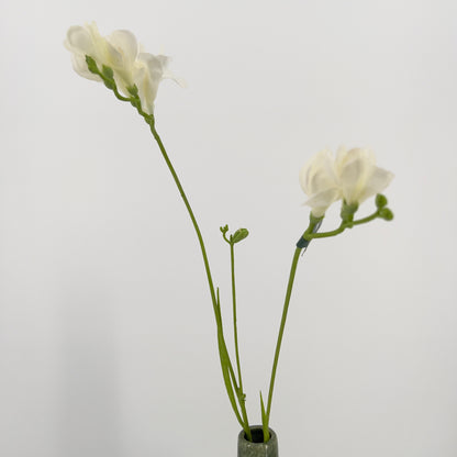 Silk-ka kunst Freesia's in mooie intense kleuren, 78cm